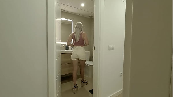 Image My roommate masturbates in the bathroom thinking she is alone and I arrive secretly giving me a handjob and she gives me a blowjob