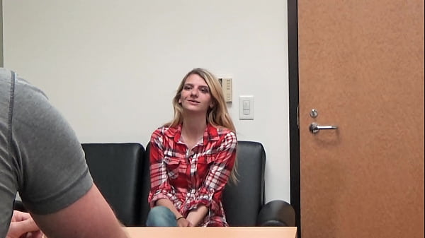 Image Hazel Haze wants porn money