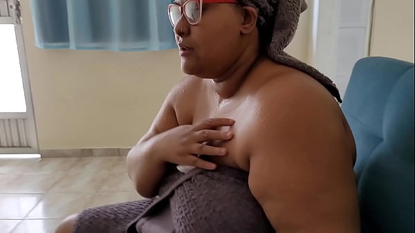 Image Professora leva pirocada no cuzinho e geme gostoso para seu aluno