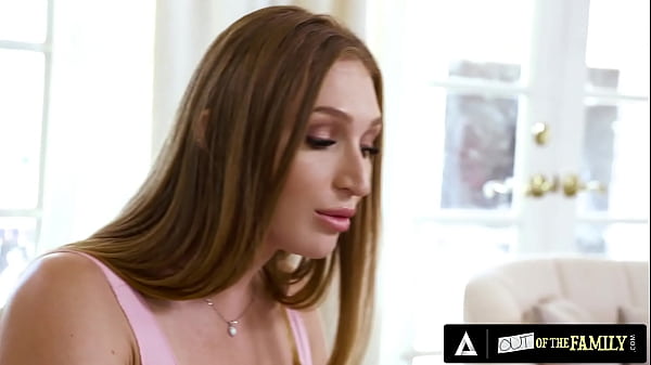 Image OUT OF THE FAMILY - Gorgeous Babe Skylar Snow Asked Her Stepbrother To Fuck Her Live On Internet