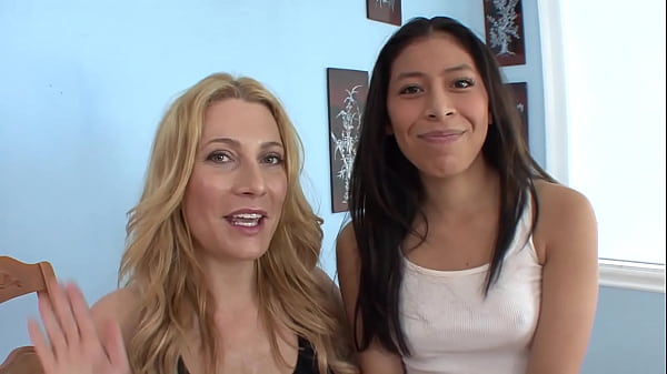 Image HOT COUCAR MILF AND SEXY GIRL - milf teaches lesbian hotporn - mature mama