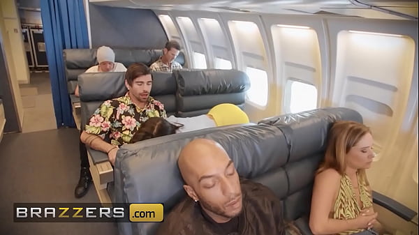 Image Lucky Gets Fucked With Flight Attendant Hazel Grace In Private When LaSirena69 Comes & Joins For A Hot 3some - BRAZZERS