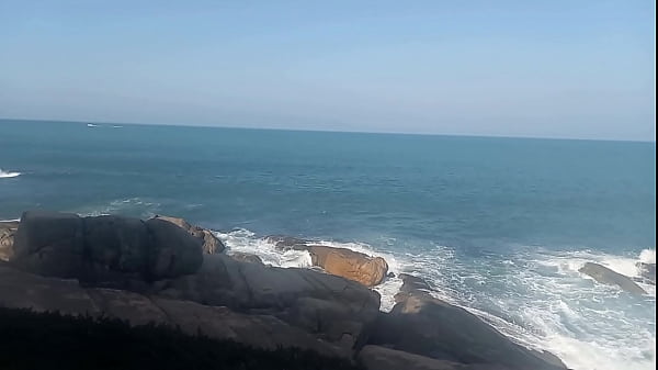Image Pescadores brasileiros dando uma trepada nas pedras