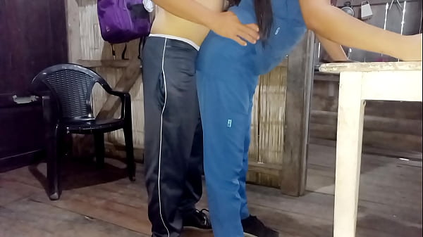 Image MI HERMANASTRA MORENA LE ENVIA PORNO CASERO A MI NOVIO, LUEGO DE ESO MI NOVIO TUVO UNA ERECCION Y LO TERMINE FOLLANDO DE PIE