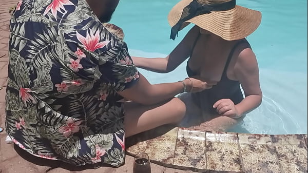 Image Random guy vacation pool blowjob