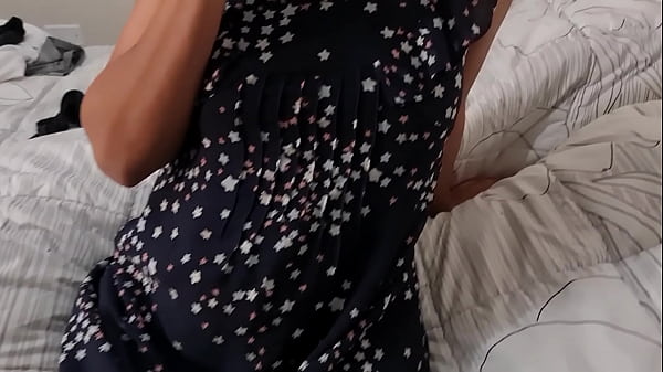 Image Argentina Miranda hablando por telefono con su esposo mientras la folla su jefe