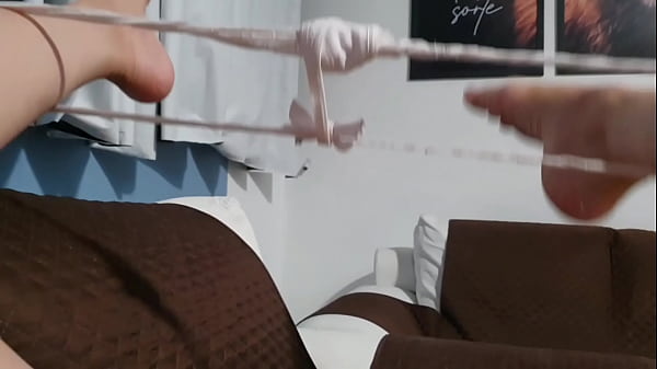 Image UM CHEIRO DE BUCETA COM PORRA QUE ESCORE PELA PERNA !!! SAFADA MASTURBANDO NO SOF&Aacute_... MOLHADINHA