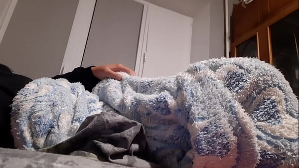 Image In a cold apartment we set up a fuck-room to warm up - Girls fly orgasm