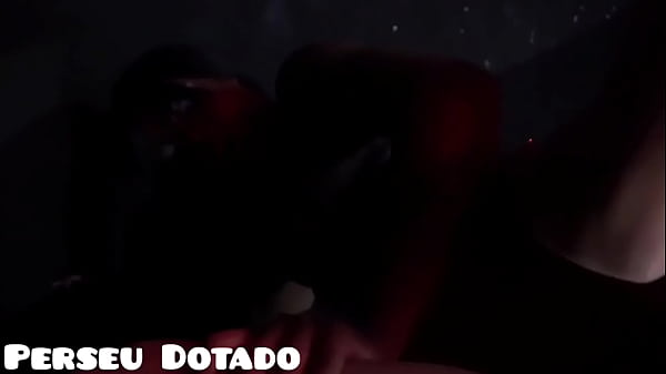 Image No meio da festa comi a buceta da linda mulata brasileira e gozei na boca