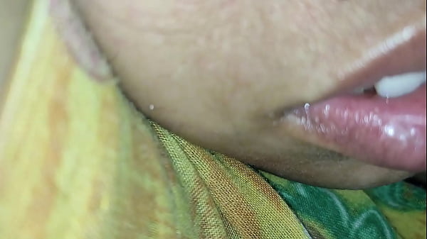 Image Desi indian village babhi ko dever ne nange boobs dekh liye baad me dever ne choda