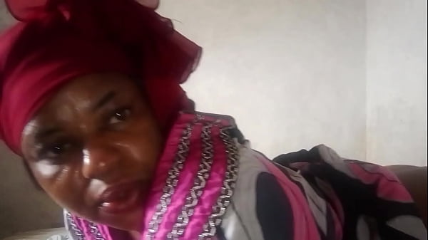 Image College student gave her pussy to pass examinations