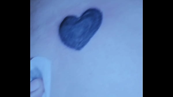 Image Le pago al tatuador con el culo video completo en red