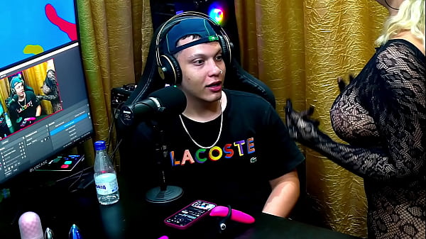 Image Ruan n&atilde_o aguentou e pegou gostoso nos peitos e no rab&atilde_o delicioso da Andressa Sanchez - Podcast P&aacute_pum no Barraco! - Completo no Sheer RED