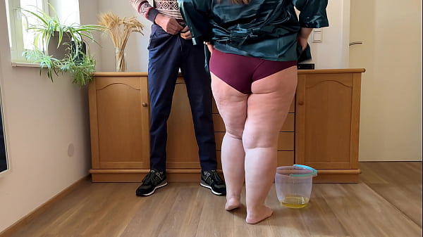 Image When my Stepmother-in-law peed in a bucket like a cow, I stood and jerked off like a pimply teenager