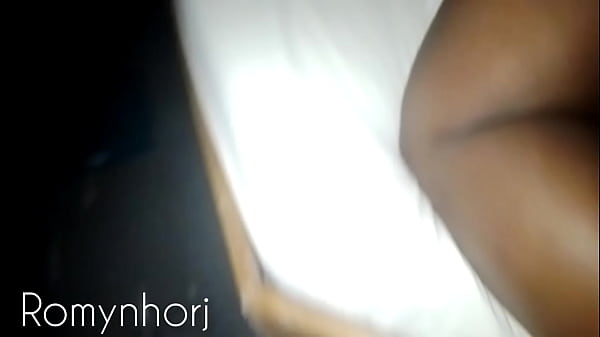 Image CASAL NO HOTEL JUMBO RIO DE JANEIRO, PEDE 1 COPO ER CONVIDA GAR&Ccedil_OM PRA ENTRAR NO GUARTO  ACONTECE AQUELA PUTARIA GOSTOSA