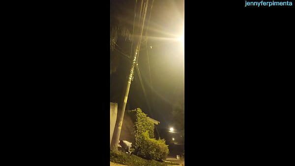 Image married slut caught in the act cheating on the street, see the consequences of this betrayal!