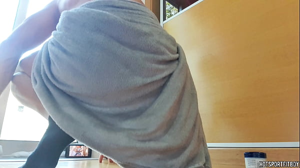 Image Beautiful cumshot - Sexy guy with a fitness body