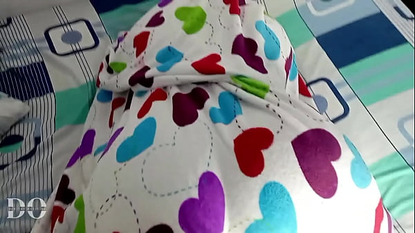 Image Recibo una sorpresa muy agradable, un culito en cuatro y con un plug anal, un co&ntilde_o h&uacute_medo y sabroso listo para que lo folle