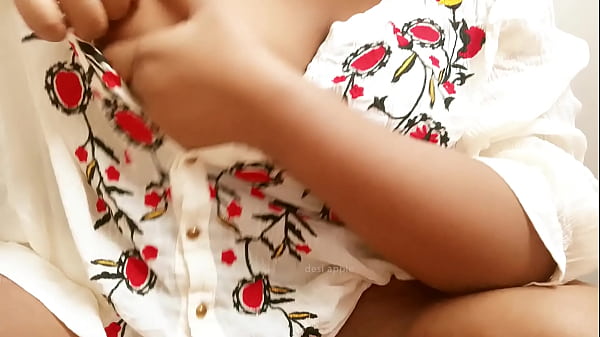 Image Indian college girl tis