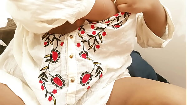 Image Indian aunty big sexy boobs