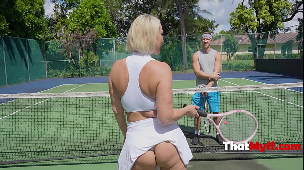 Image MILF Mellanie Monroe's Game For Nut And Lose