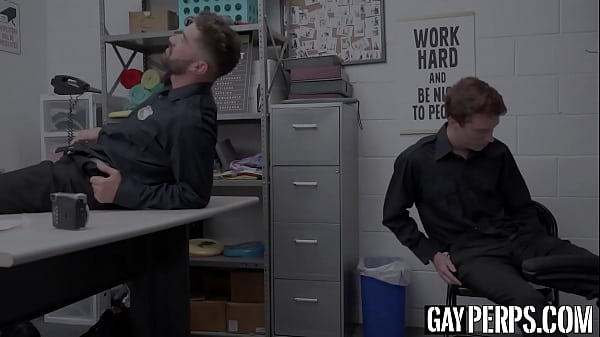 Image Tatted security officer sucked and milked by twink buddy