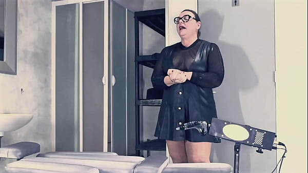 Image Dominatrix Mistress April - Slave Maintenance