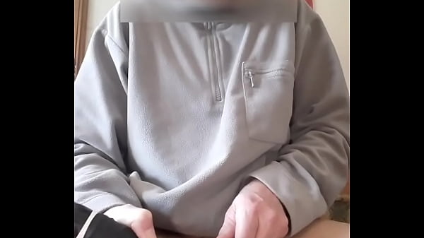Image je me caresse le frein de la bite avec mon gode vibro, belle &eacute_jaculation,