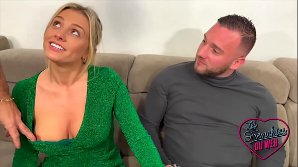 Image Miss Alice use de ses atouts physique pour baiser