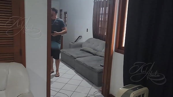 Image Peguei as safadas transando na cozinha de casa e meti o pau nas duas