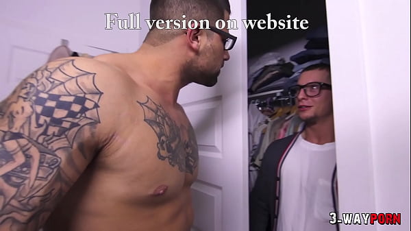 Image 3-Way Porn - A Cute Babe Pinned by 2 Bisexual Dudes
