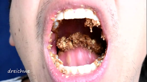 Image Eating cookies