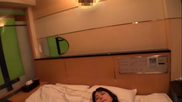 Image Leaked hotel footage of Japanese teen model