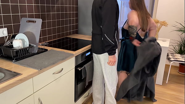 Image Penalties for mother-in-law for open refrigerator