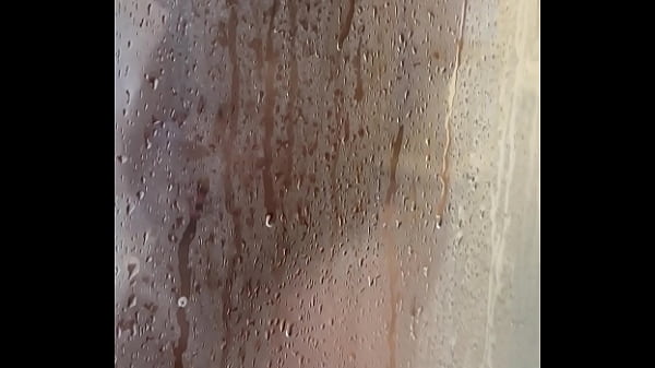 Image AMIRAH ANASTASIA - Shower Scene