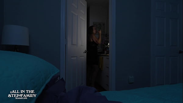 Image StepSon Scared Of Thunder Overcomes Trauma By Fucking StepMother - 2/3