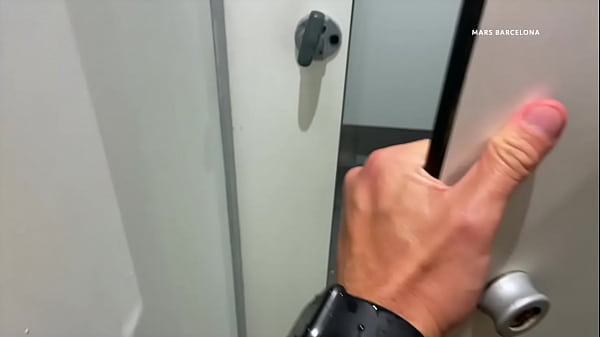 Image Gym Shower Gay Cruising Blowjob Masturbation