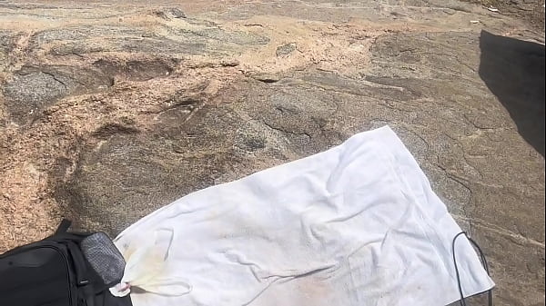 Image Fiz uma Putaria na praia de nudismo com minhas amigas gostosas com geral olhando