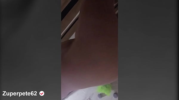 Image Ven a verme en una duchita muy sensual y mi mis tetas y culo bb