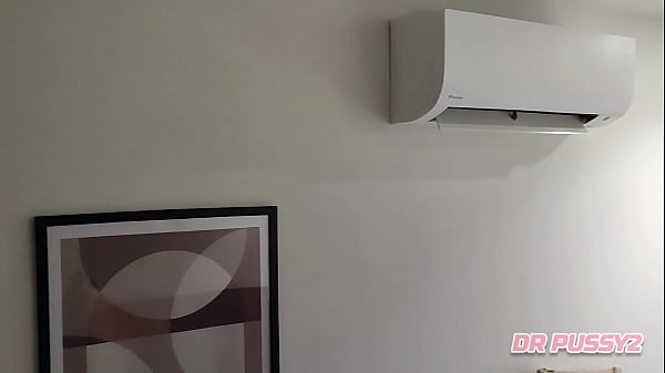 Image AGENTE FODE AFRICANA EM APARTAMENTO DE AIRBNB