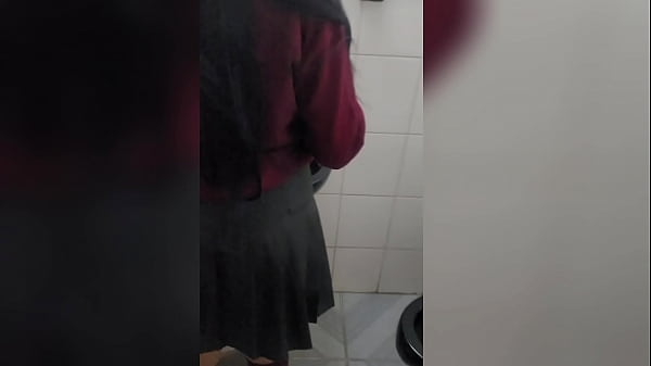 Image Cogiendo en el ba&ntilde_o