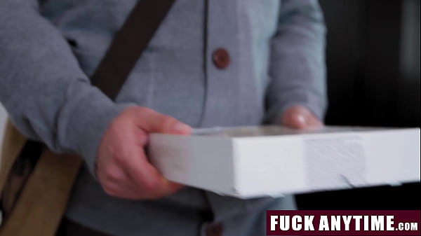 Image Employees Can Fuck Anyone in The Freeuse Office - Fuckanytime