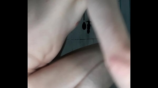 Image Submisso AlexxxKidd brincando de arrega&ccedil_ar a cucetinha