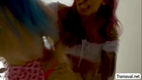 Image Hooker babe fucked by TS stepsis and her boyfriend