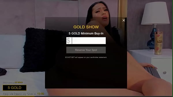 Image Camilla Brooks sexy latina likes to masturbate on camera