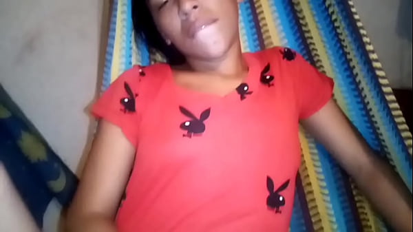 Image Madrastra quiere tener orgasmo a chorro y se viene en orgasmo