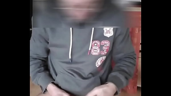 Image caresses et &eacute_jaculation avec ma tige ur&eacute_tral dans le penis