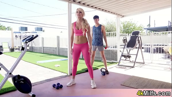 Image Beautiful sporty MILF Bree showing off her bubbly ass then gets fucked at the gym floor