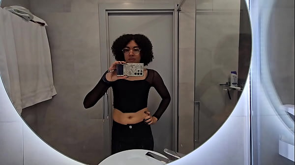 Image Un Videito de mi Viaje a Madrid y Roma mientras regreso a hacer V&iacute_deos Calientes