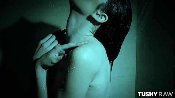 Image TUSHYRAW Model Has Her First Anal Sex